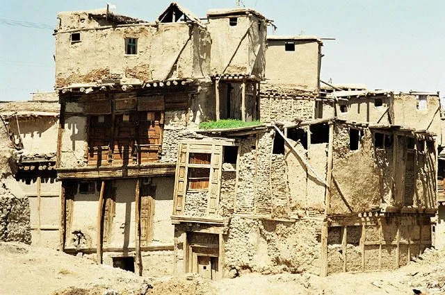Vernacular Housing of Kabul, 2006, https://www.archnet.org/sites/5610 "Vernacular Housing of Kabul", 2006. https://www.archnet.org/sites/5610